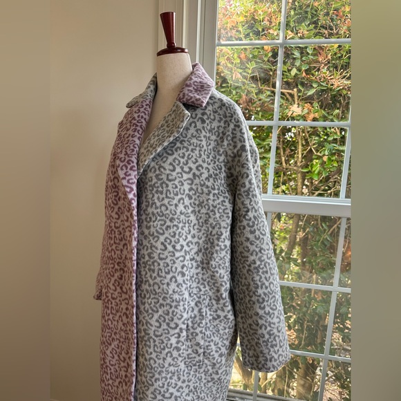ASOS DESIGN PETITE Mix Gray Pink Leopard Cheetah Animal Print Brushed Coat - Picture 7 of 14